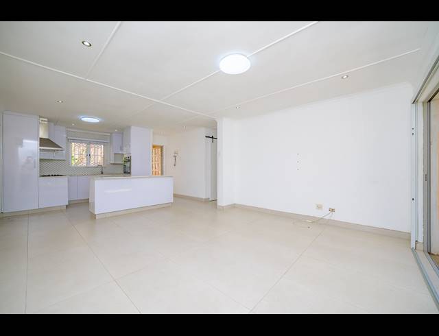 2 BEDROOM SIMPLEX FOR SALE IN SHERWOOD